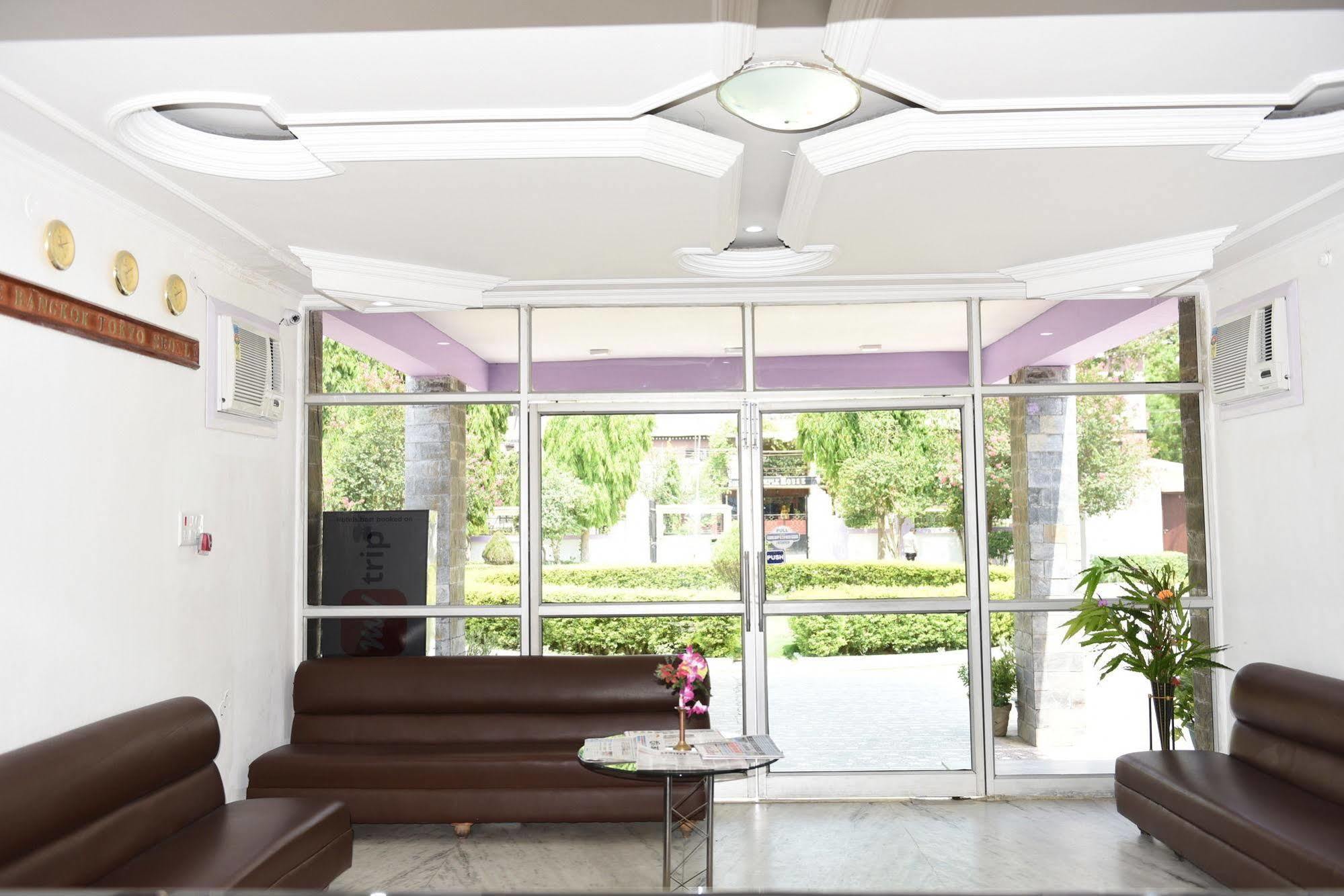 Hotel Lumbini International Bodh Gaya Exterior photo
